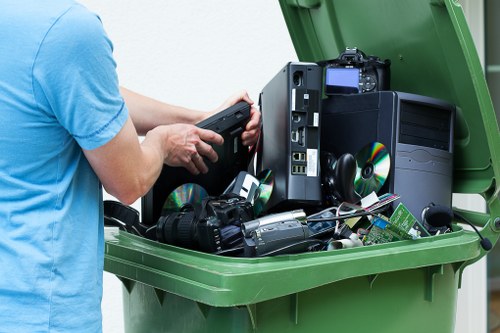 Tree and shrub trimming service in Woodford Green